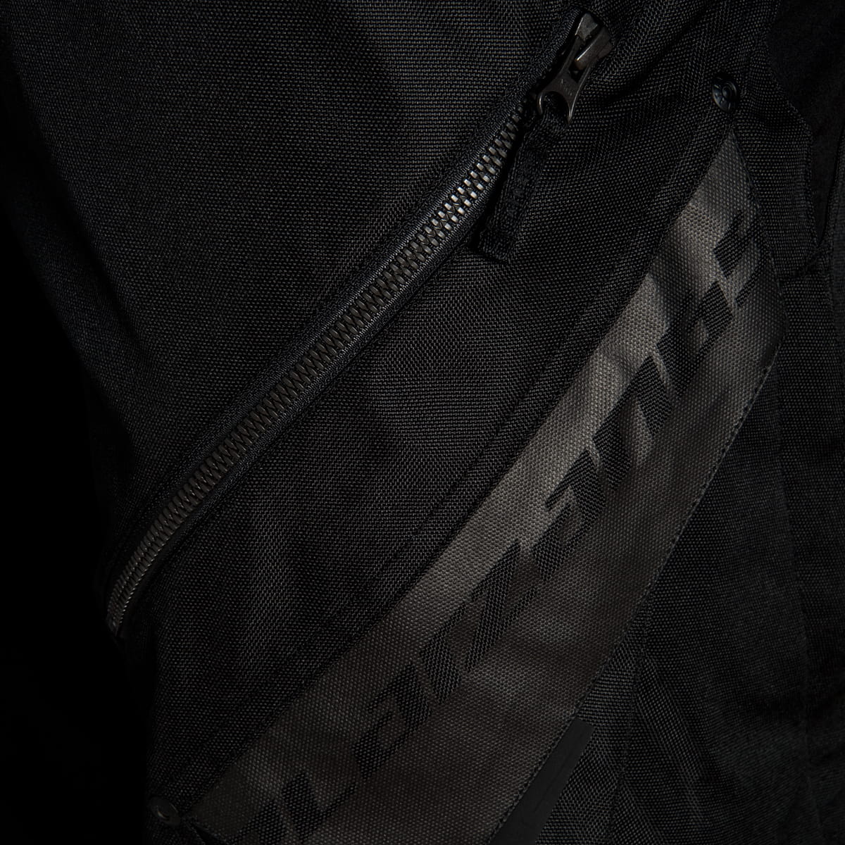 Platzangst Bulldog II - Schwarz 4